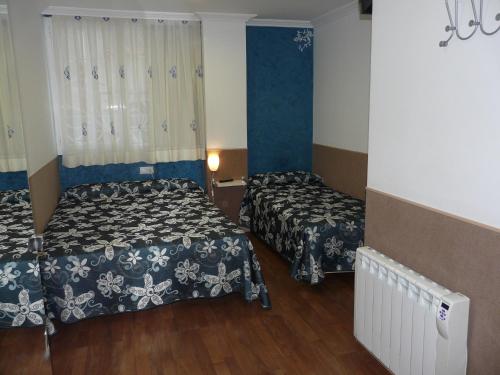 Hostal Gaudi Cuenca - image 7