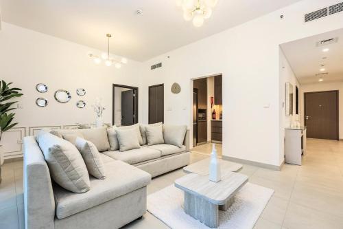 FIRST CLASS 1BR Stylish Gem Near Dubai Mall, Dubai (photo 8)