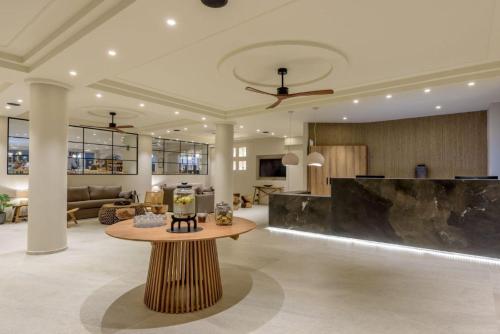 Neptuno Beach Hotel - main image