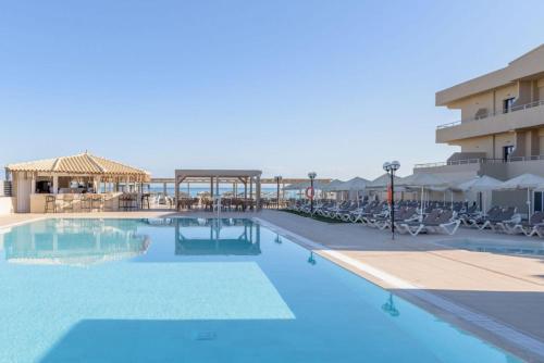 Neptuno Beach Hotel - image 12