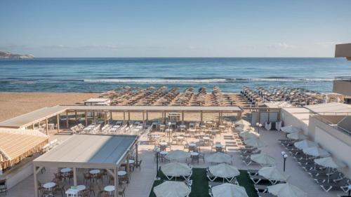 Neptuno Beach Hotel - image 13