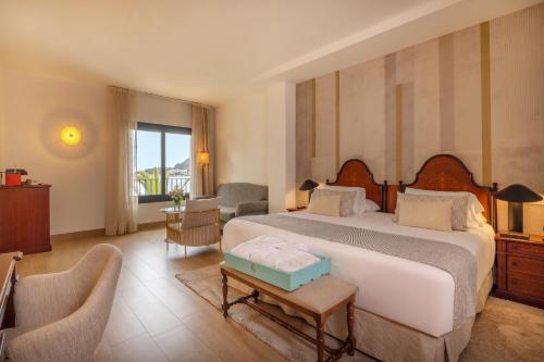 room detail thumbnail 1