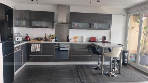 keuken, Sweet home avec vue incroyable lac leman proche lausanne in Belmont-sur-Lausanne