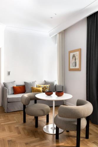 Junior Suite image 7