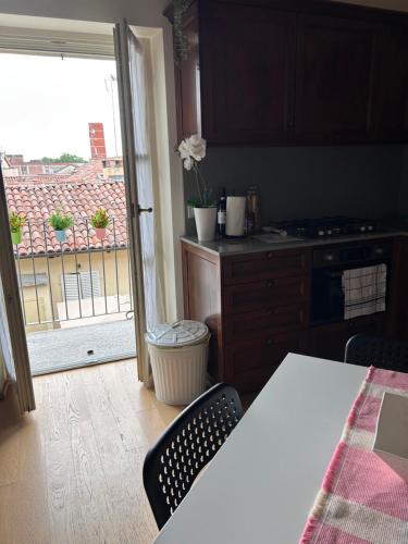 Bon Bon Luxury di piazza San Secondo in Asti