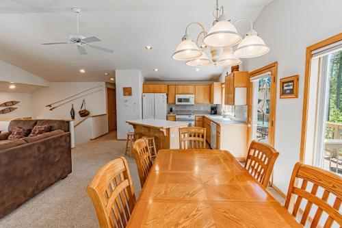 Warbler - Unit 15, Sunriver (photo 6)