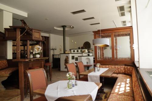 Restaurante, Hotel & Restaurant zur Post in Wernigerode