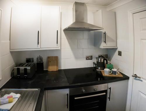 Two-Bedroom Apartment image 8