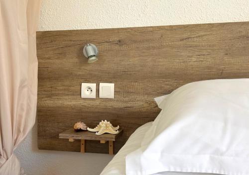 Chambre double, petite, vue sur la cour