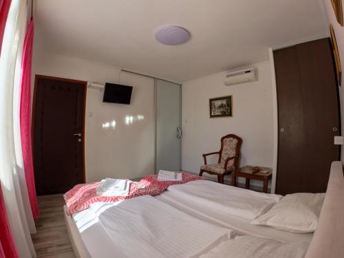 Photo - ĆIRO HOTEL - free parking