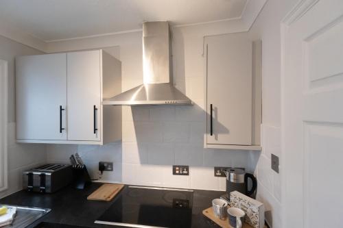 Two-Bedroom Apartment image 5