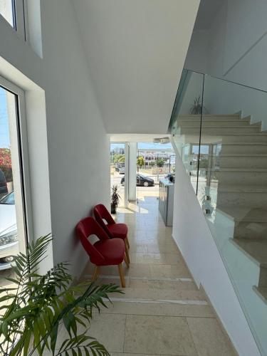 Triple Room image 5