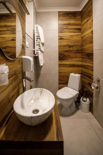 Sunny Hotel - image 13