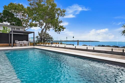 Salt & Stone Villa on the beach - Villa 2, Burrum Heads (foto 9)
