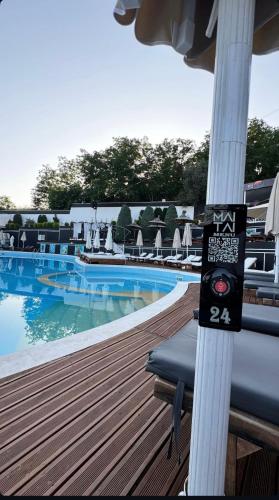 The Pearl Estate in มยูล บาทอเร