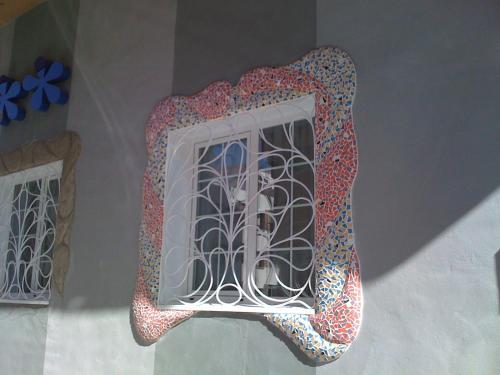 Hostal Gaudi Cuenca - image 9