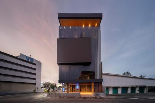 숙소 외관, 코코텔 세부 아디라 (Kokotel Cebu Adira) in 세부