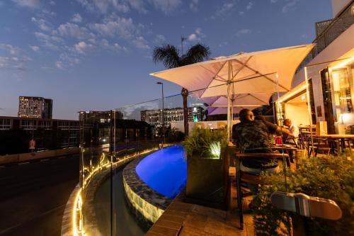MINT Hotel 84 on Katherine, Johannesburg (Foto 10)