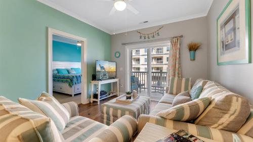 Residence 103N At The Sandcastle Condominiums