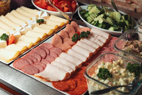 Hotel Ambiance - image 2