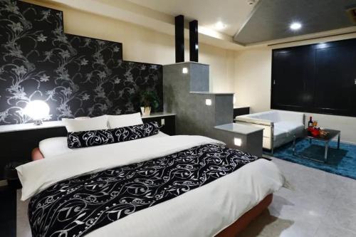 HOTEL the ROOMS - Couple's Hotel near 츠루미산