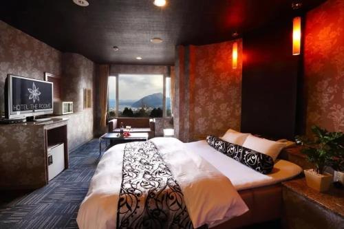 HOTEL the ROOMS - Couple's Hotel near 츠루미산