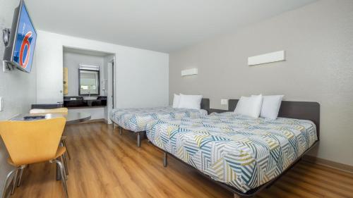 Motel 6 Ontario Airport in Ontario, USA