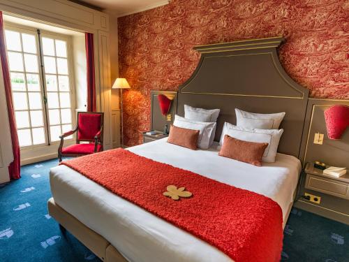 1 king bed, 2 twin beds