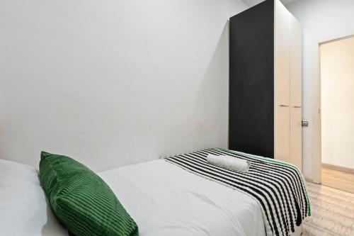 Apartment image 10