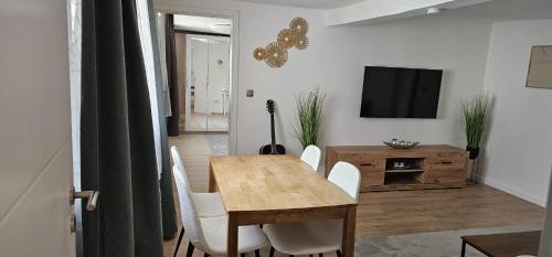 Létesítmények, Meros in Diez