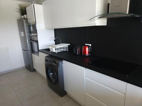 Antibes le Vauban grand 2 pieces parking in La Pagane