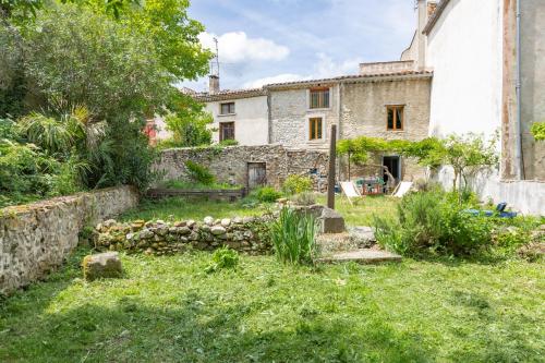 Viesnīcas āriene, La Campagnarde - Avec jardin clos in Campagne-sur-Aude