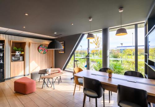 ล็อบบี้, B&B HOTEL Compiègne (B&B HOTEL Compiegne) in คอมเพียนจ์