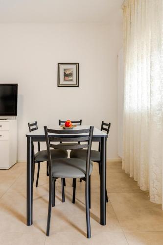 設施, Vittoria Living Studio in 維托廖韋內托