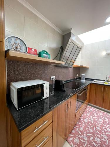 Nunes Praia in ปรายา ดา วิตอเรีย