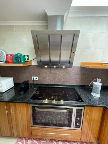 Nunes Praia in ปรายา ดา วิตอเรีย