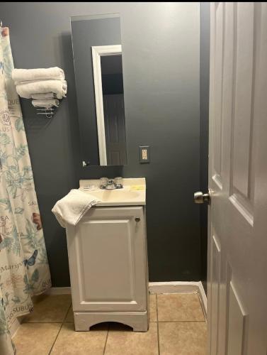 Golden Luck Motel – Blackwood, NJ
