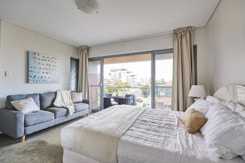 4 Bed 4 bath in Scarborough, Perth (foto 3)