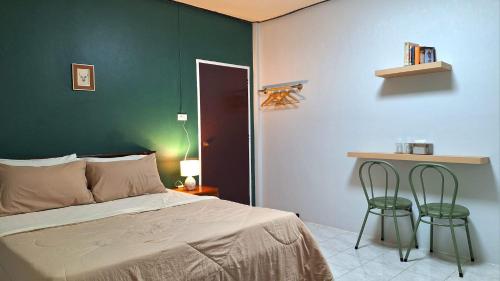 Sunrise Guesthouse in Prachuap Khiri Khan