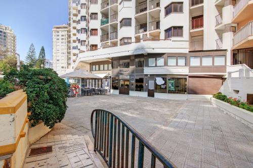 Casa Enxame in อาร์มาเชา เด เปรา