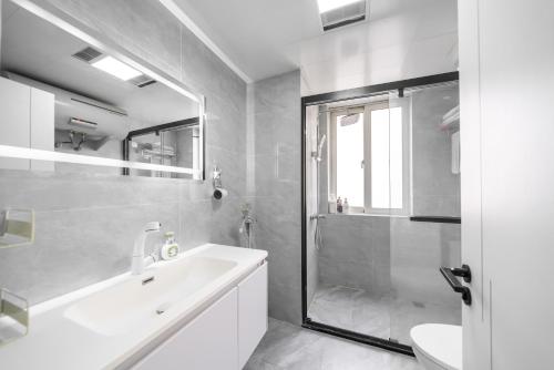Downtown, 3B2B, near Pedestrian St, the Bund, Pearl Tower, 24h Host On-call, Shanghai (foto 10)