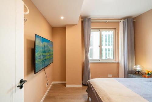 Three-Bedroom Apartment image 7