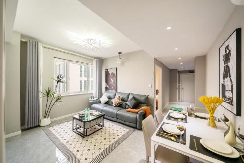 Three-Bedroom Apartment image 1