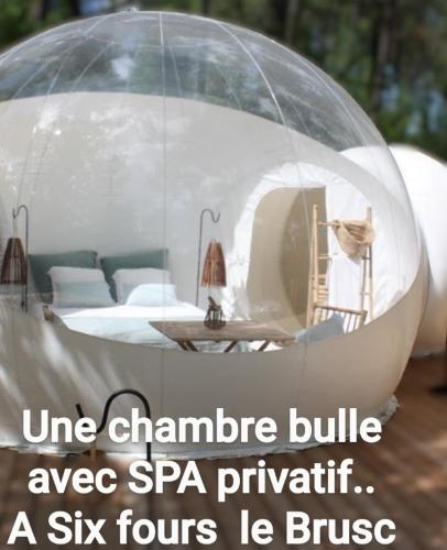 Dormir dans une bulle Grandiose, avec Spa, la tête dans les étoiles - Camping - Six-Fours-les-Plages