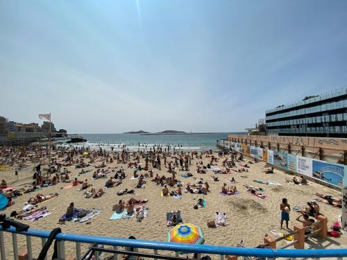 FLCbm - Beach 50 m - Air conditioning - Parking - 2 Bedrooms, Marsylia