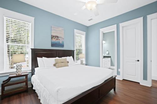 30A Beach House - Caspian Sea-duction - main image