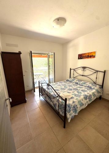 2 bedrooms, 3 beds