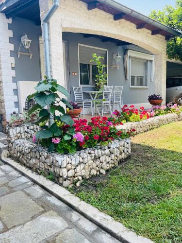 The Little Blooming House in Keramoti