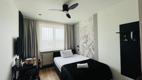 1 twin bed