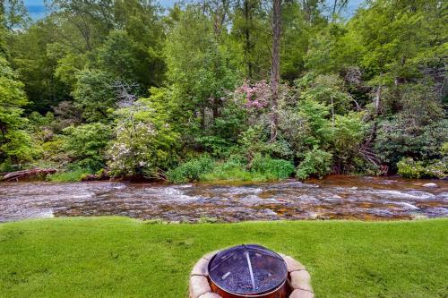 Rustic Getaway, Topton (Foto 3)
